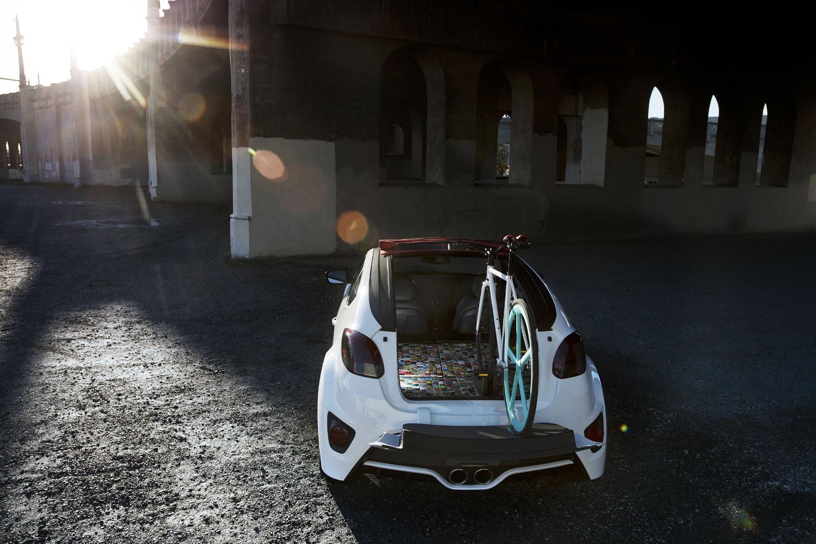 HYUNDA VELOSTER C3 ROLL TOP CONCEPT GALER