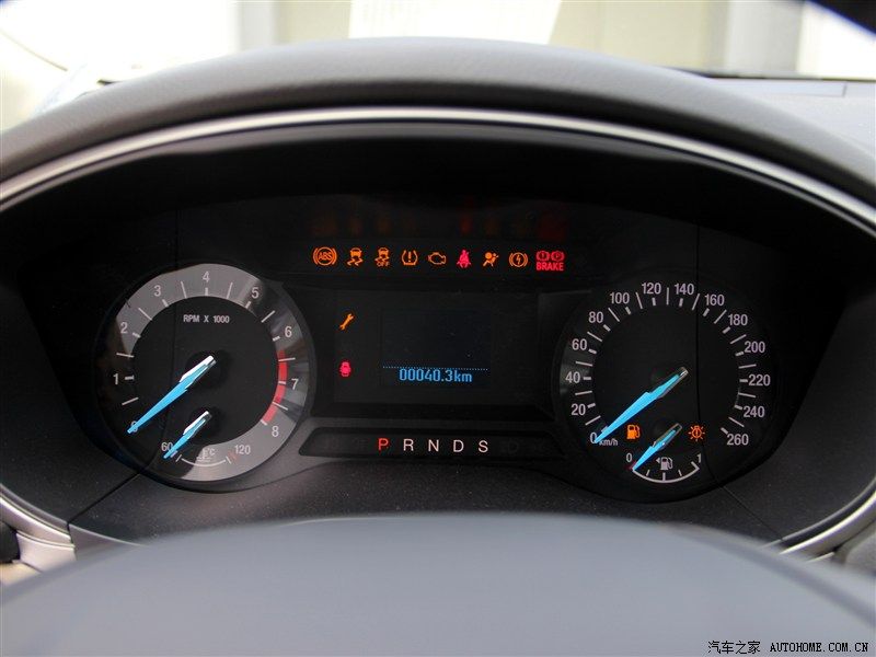 YEN (2014) FORD MONDEO N'DE SATITA RESM GALERS
