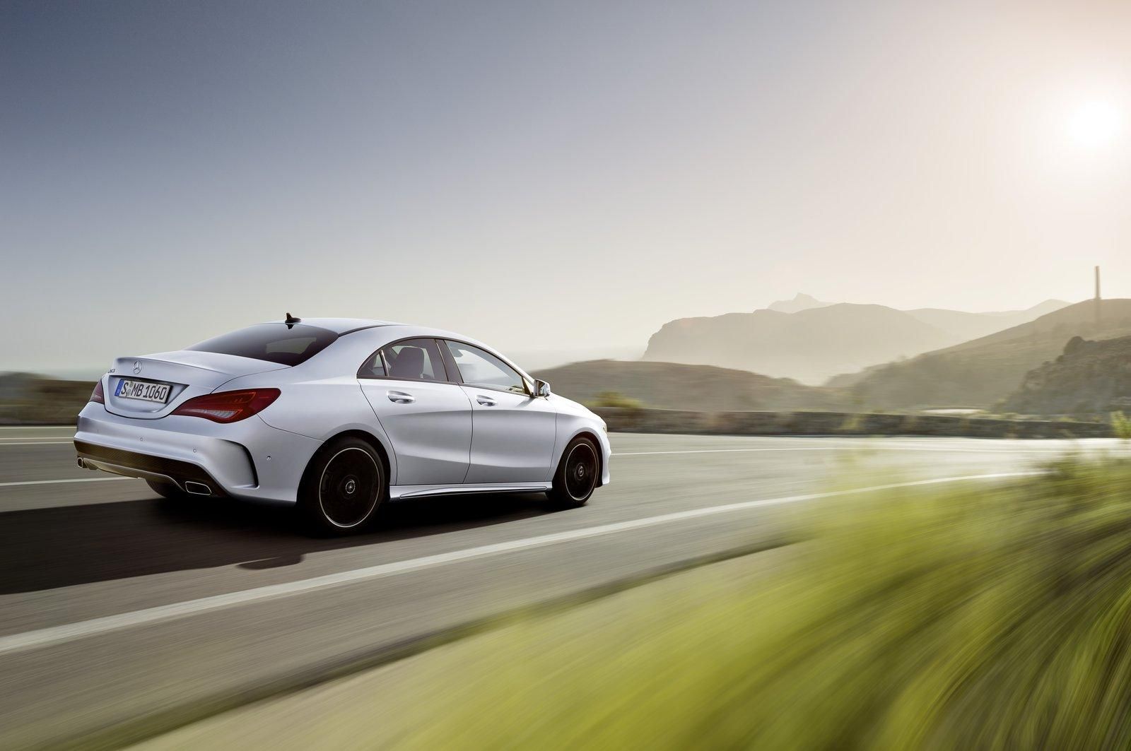 MERCEDES CLA GALER