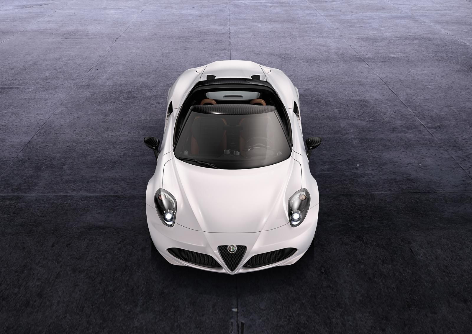 YEN ALFA ROMEO 4C SPIDER RESM GALERS