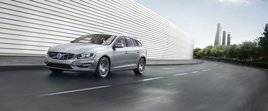 YEN MAKYAJLI 2014 VOLVO V60 GALER