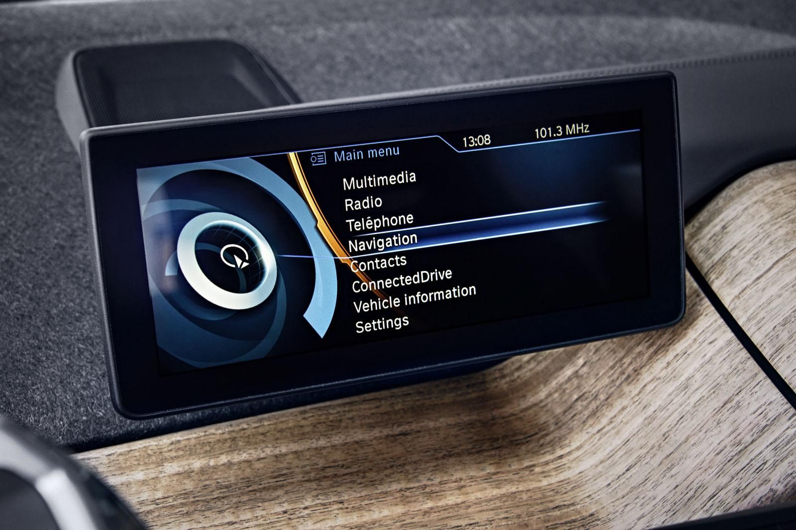 YEN BMW 3 DETAYLARI RESM GALERS