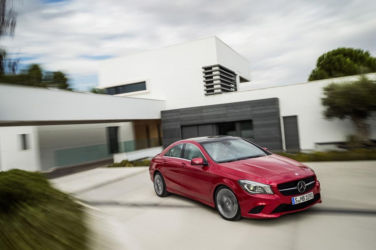 MERCEDES CLA GALER
