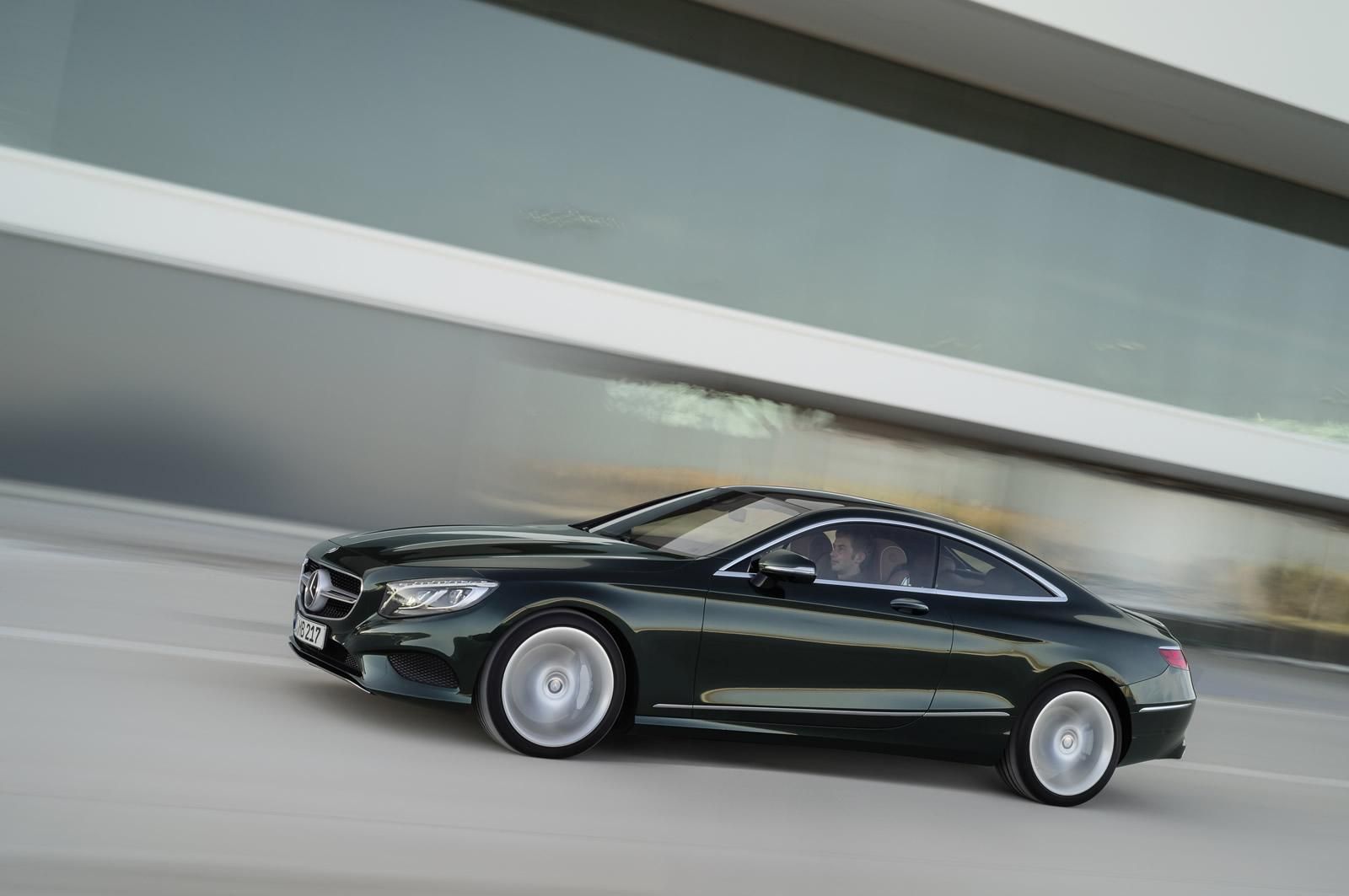 YEN MERCEDES S SERS COUPE DETAYLI RESM GALERS