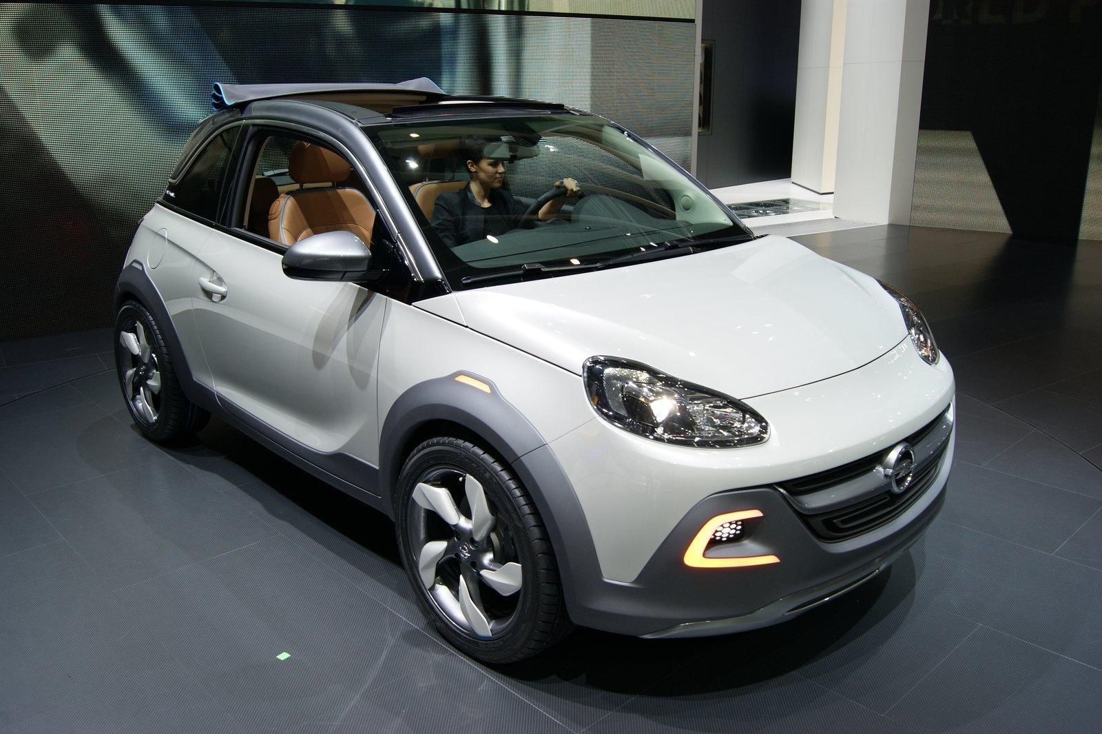 OPEL ADAM CABRO KONSEPT RESM GALERS