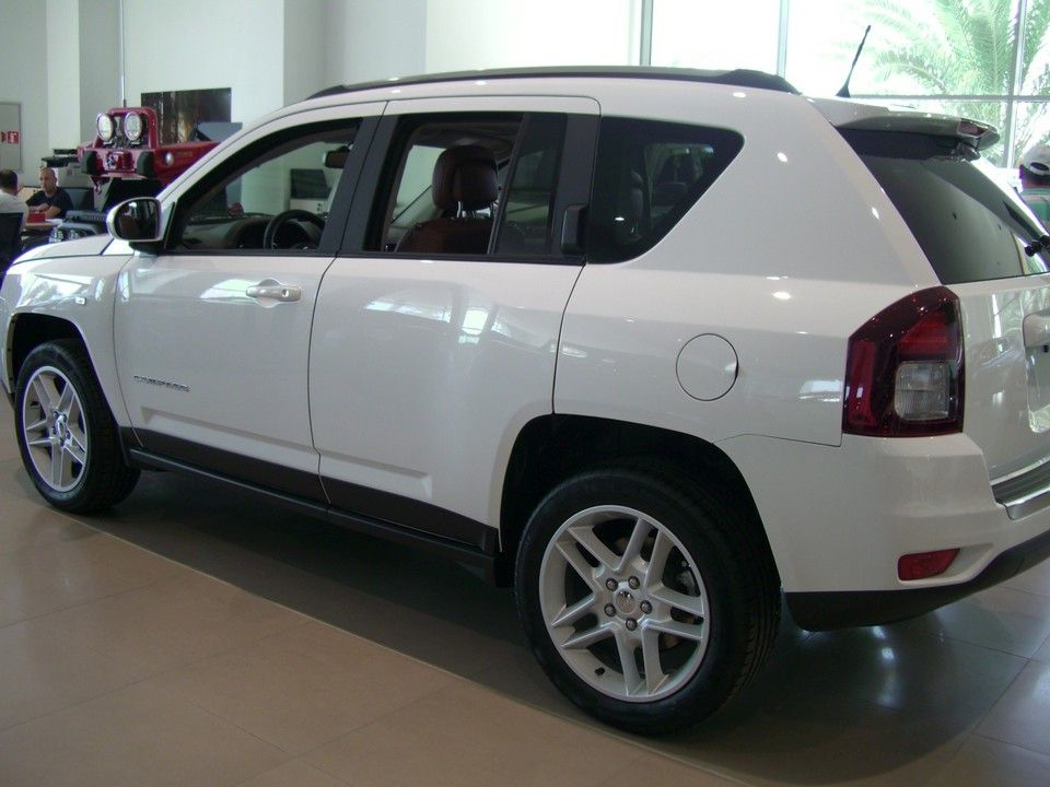 YEN JEEP COMPASS SATITA RESM GALERS