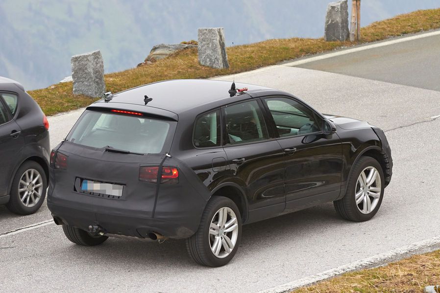 YEN MAKYAJLI VOLKSWAGEN TOUAREG GALER