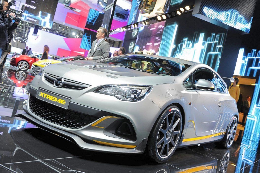 OPEL ASTRA OPC EXTREME CENEVRE RESM GALERS
