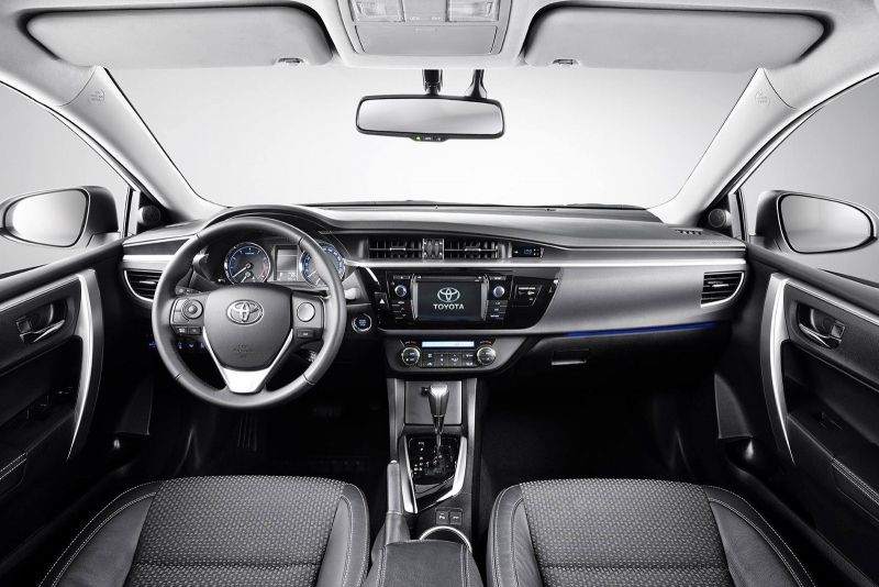 YEN TOYOTA COROLLA AVRUPA VERSYONU GALER