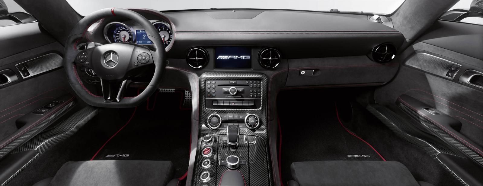 MERCEDES SLS AMG BLACK SER GALER