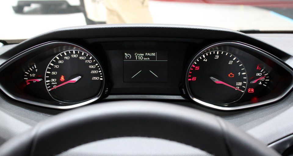 PEUGEOT 308 SW CENEVRE RESM GALERS