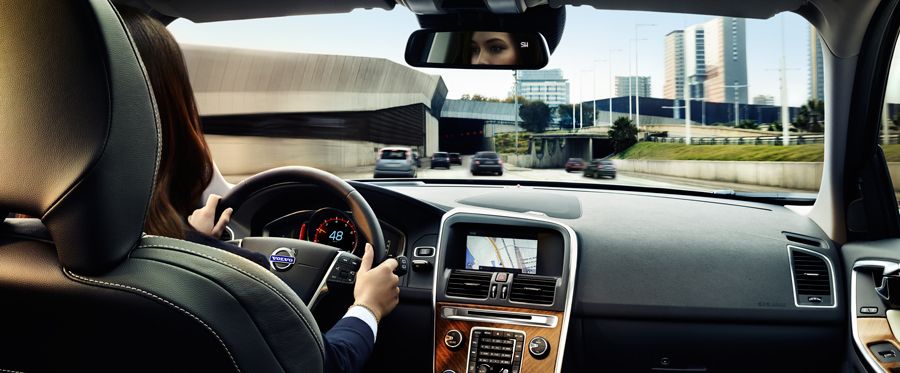 YEN MAKYAJLI 2014 VOLVO XC60 GALER (2)