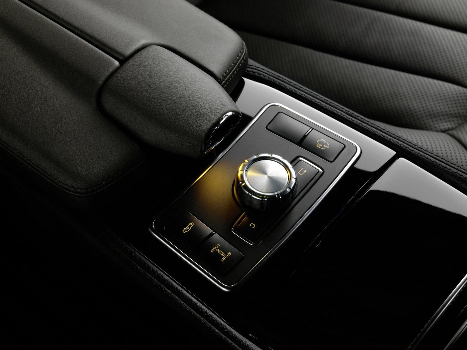 MERCEDES CLS GALER