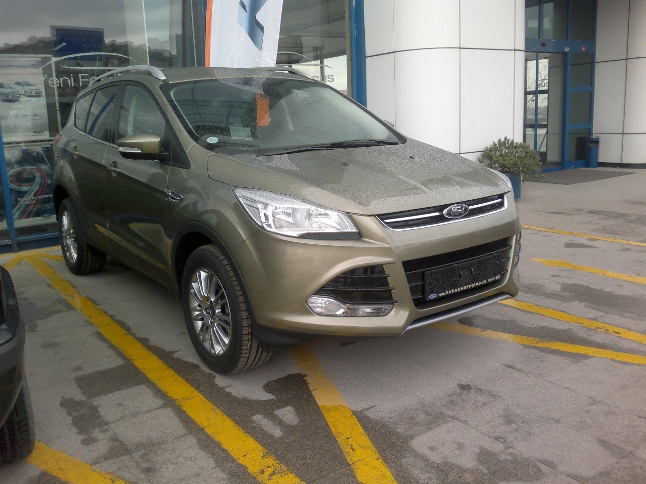 YEN (2013) FORD KUGA 1.6 ECOBOOST GALER