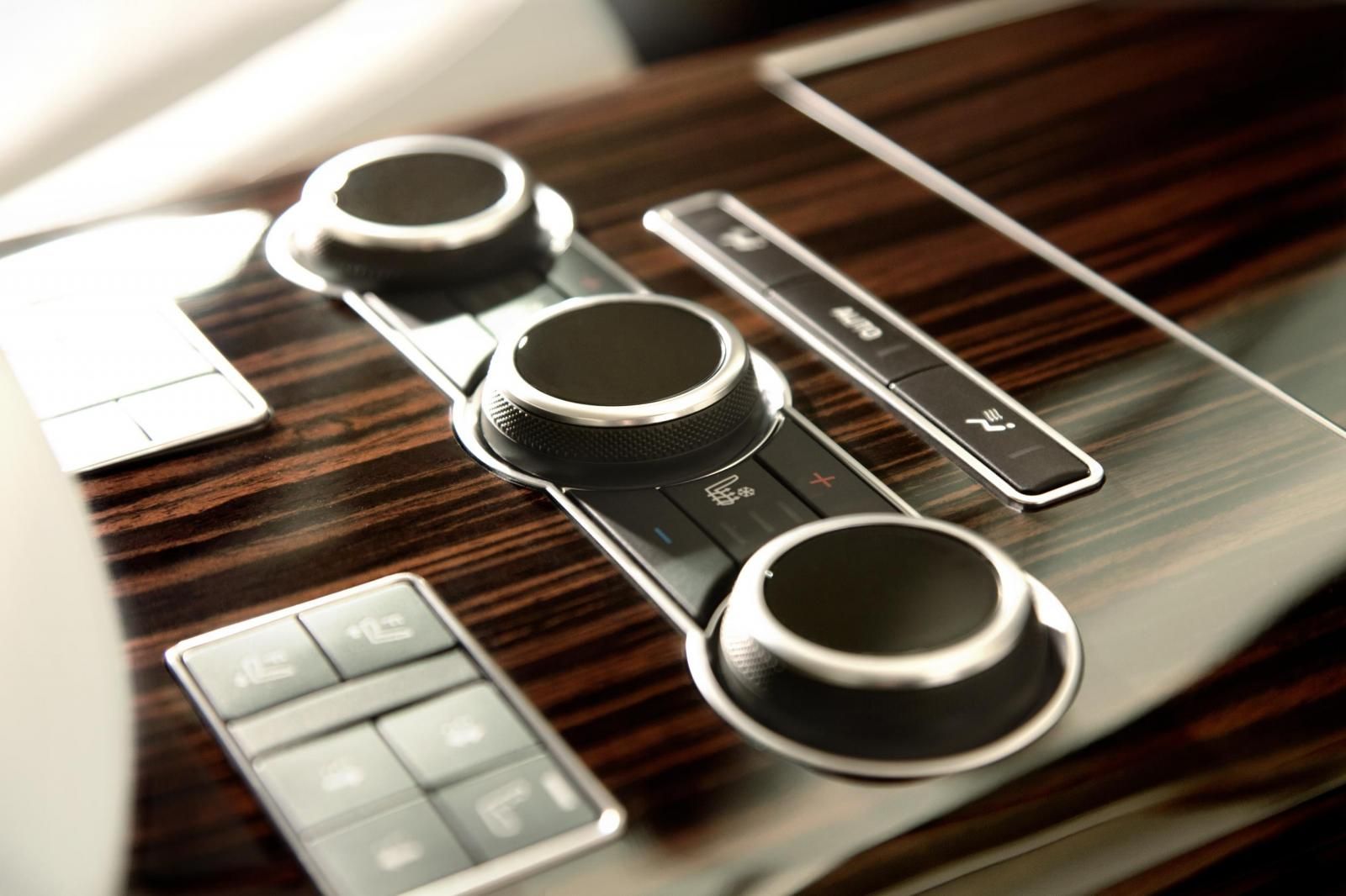 RANGE ROVER (2013) GALER