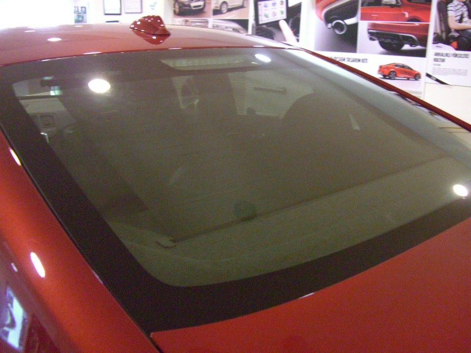 YEN MAKYAJLI 2014 VOLVO S60 SATITA RESM GALERS